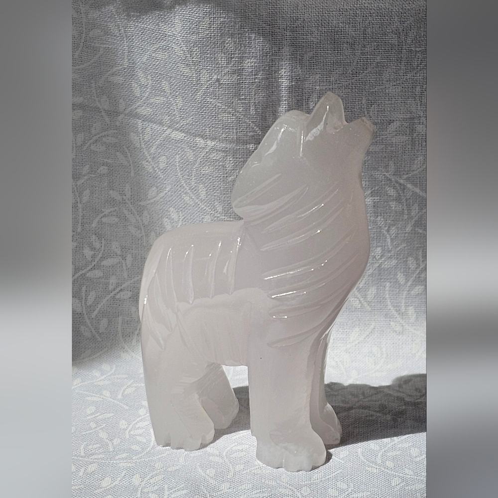 Mangono Calcite Crystal Wolf